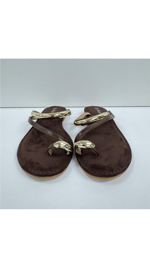 SANDALIA PLANA DETALLES ORO MARRON