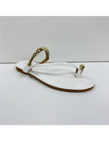 SANDALIA PLANA DETALLES ORO BLANCO