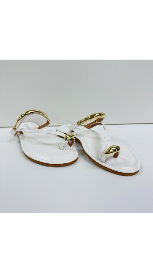SANDALIA PLANA DETALLES ORO BLANCO