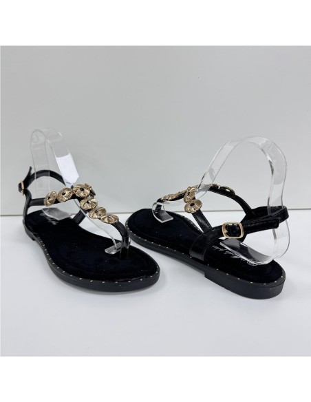 SANDALIA DEDO ADORNO METAL NEGRO