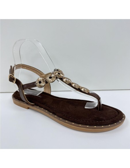 SANDALIA DEDO ADORNO METAL MARRON