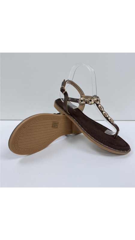 SANDALIA DEDO ADORNO METAL MARRON 2