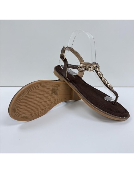 SANDALIA DEDO ADORNO METAL MARRON