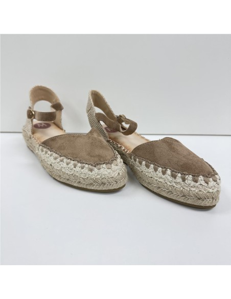 SANDALIA YUTE ADORNO COSTURAS CAMEL