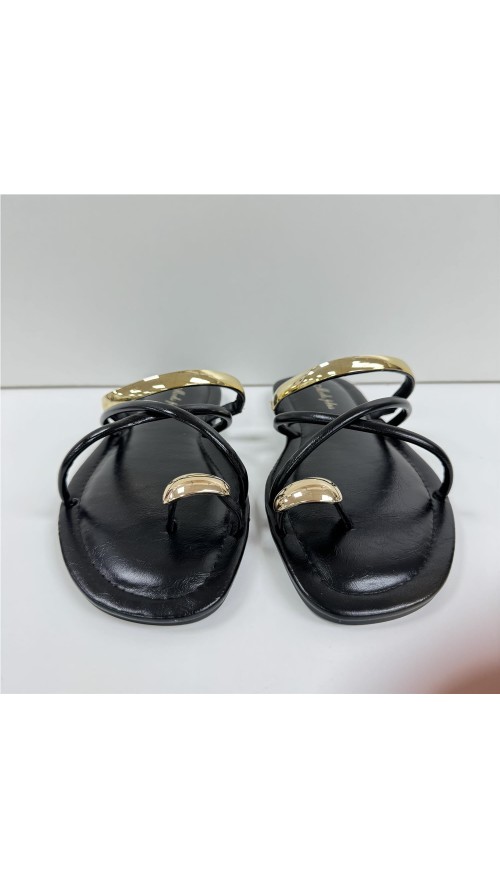 SANDALIA METER ADORNO COLOR NEGRO