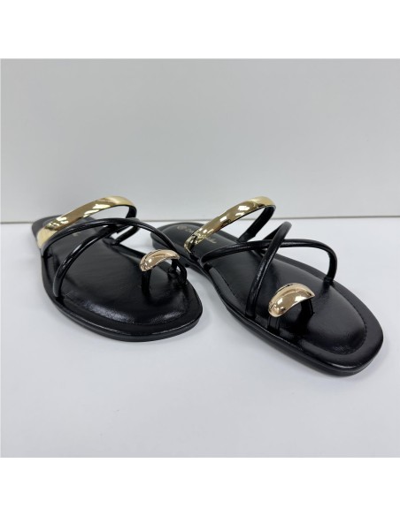 SANDALIA METER ADORNO COLOR NEGRO