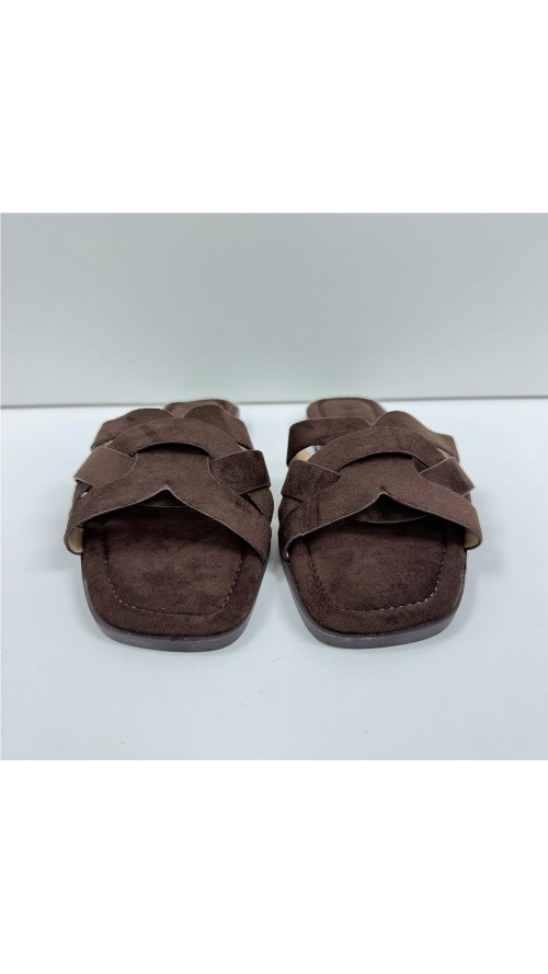 SANDALIA PLANA MARRON