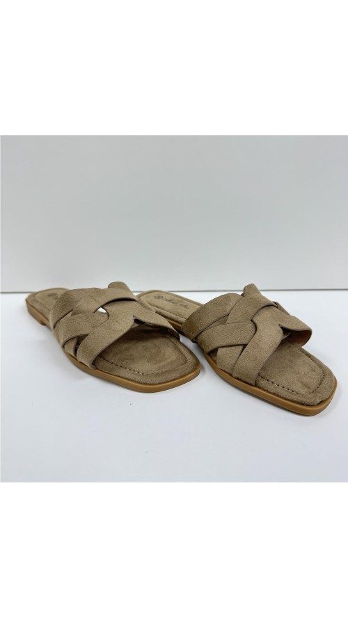 SANDALIA PLANA CAMEL