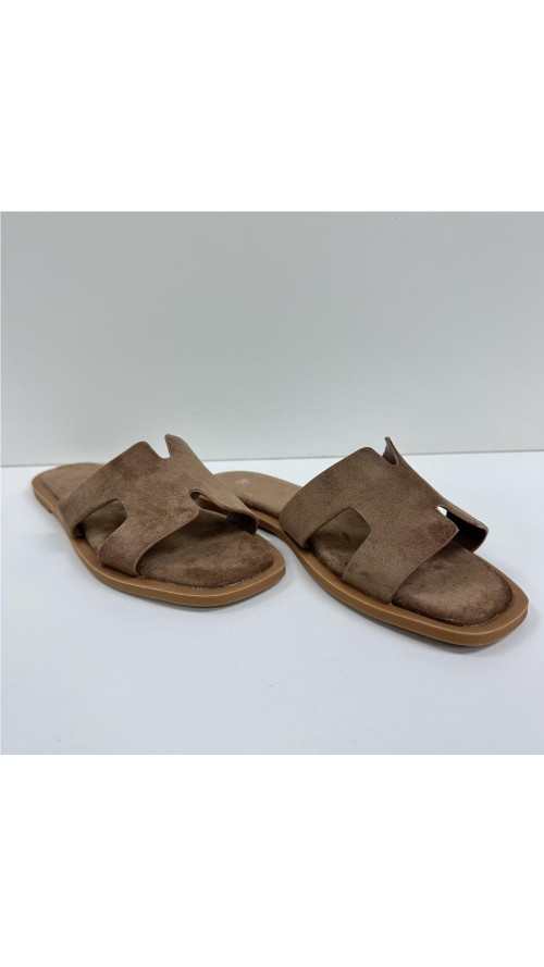 SANDALIA PLANA PALA ENTRELAZAD CAMEL