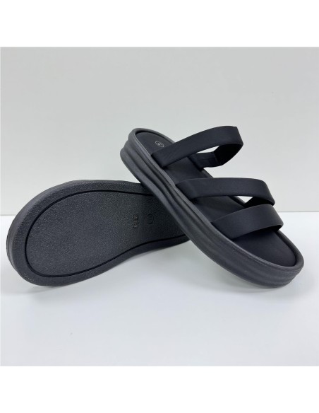 SANDALIA TIRAS PLANTA SUAVE NEGRO