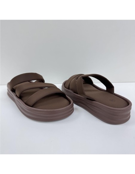 SANDALIA TIRAS PLANTA SUAVE MARRON