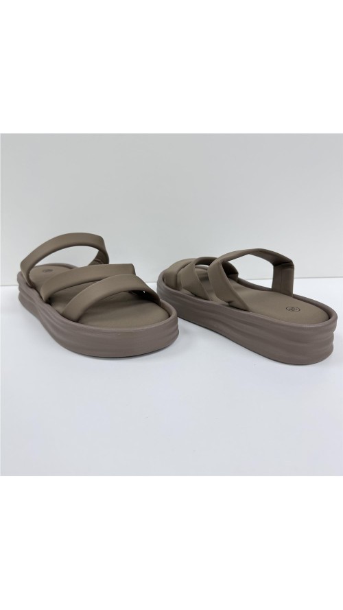 SANDALIA TIRAS PLANTA SUAVE BEIG