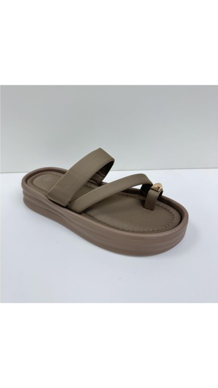 SANDALIA TIRA ADORNO METAL TAUPE