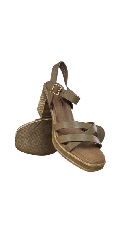 SANDALIA DE TACON TIRAS DE NAP TAUPE 2