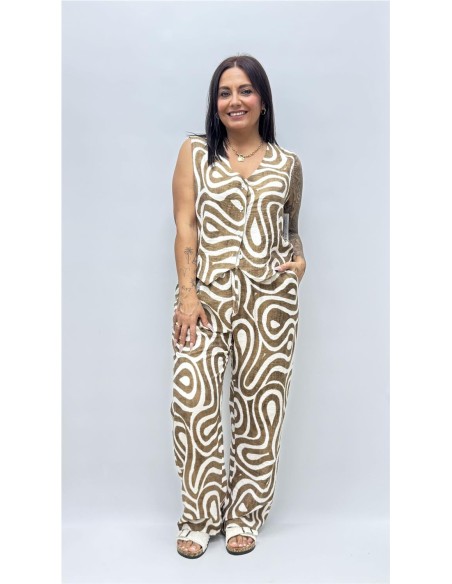 CONJUNTO COLOMIBA MARRON