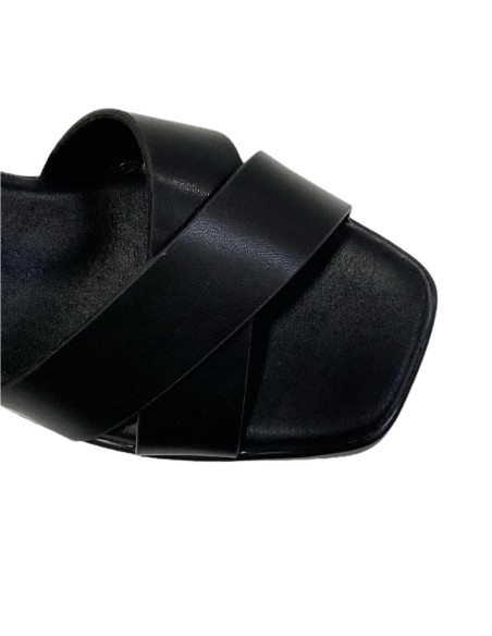 SANDALIA TACON SPORT NEGRO