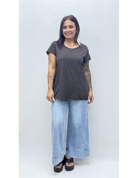 CAMISETA BASIC MARRON