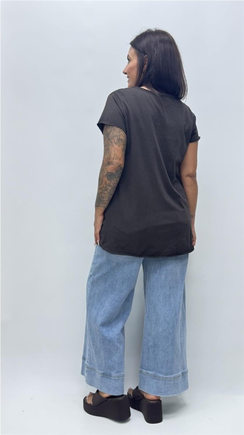 CAMISETA BASIC MARRON