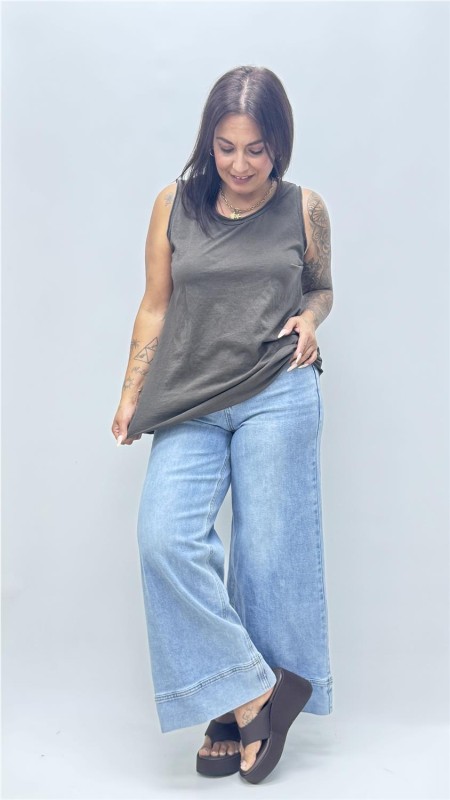 CAMISETA TIRANTA PAULA MARRON