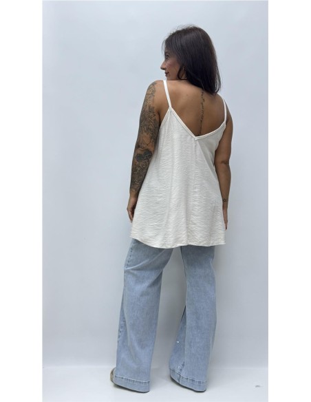 TOP AMAYA BEIG