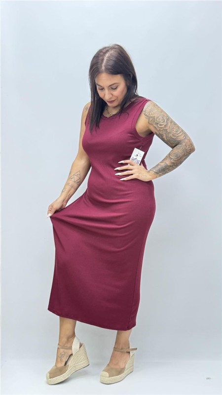 VESTIDO XENIA BURDEOS 2