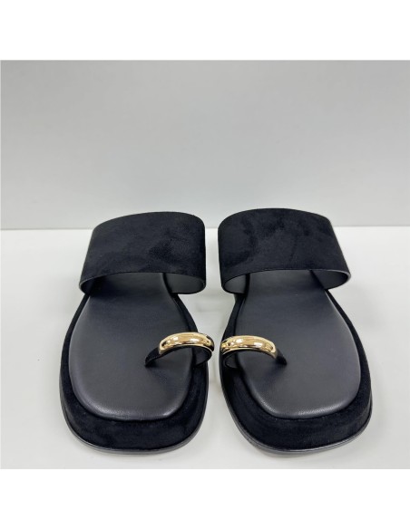 SANDALIA PLANA DEDO ORO NEGRO