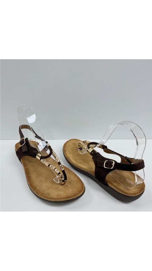 SANDALIA DEDO TIRAS METAL MARRON
