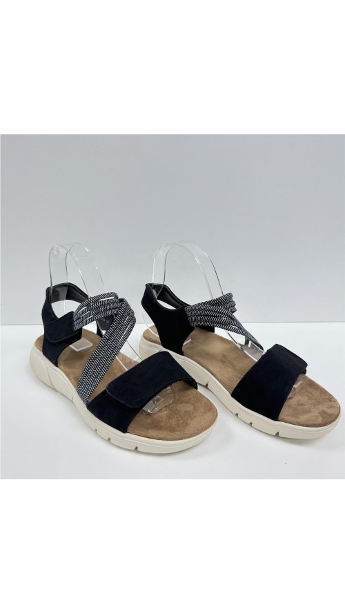 SANDALIA PLANA CON VELCROS NEGRO