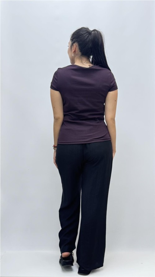 CAMISETA AGOSTO BERENGENA