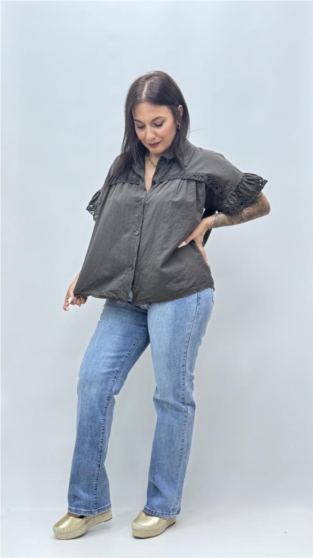 CAMISA ESME MARRON 2