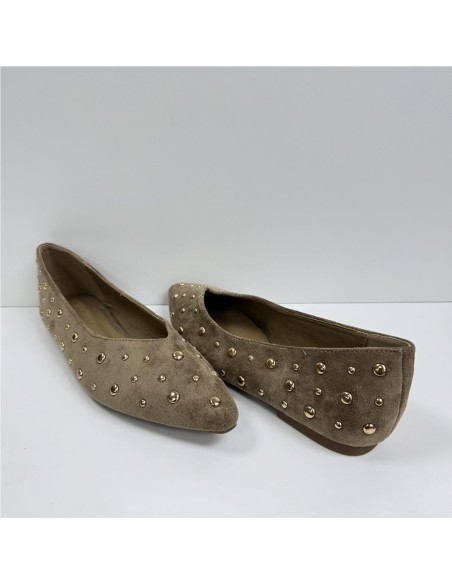 MANOLETINA TACHUELAS DE PICO CAMEL