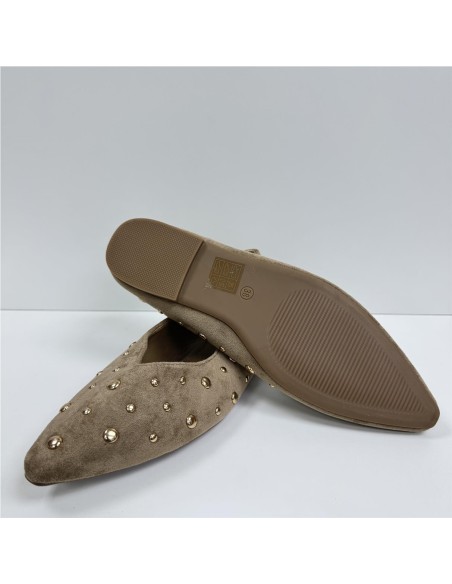 MANOLETINA TACHUELAS DE PICO CAMEL