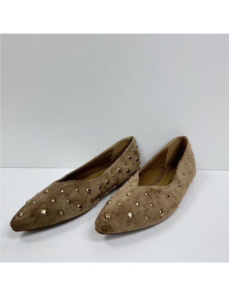 MANOLETINA TACHUELAS DE PICO CAMEL