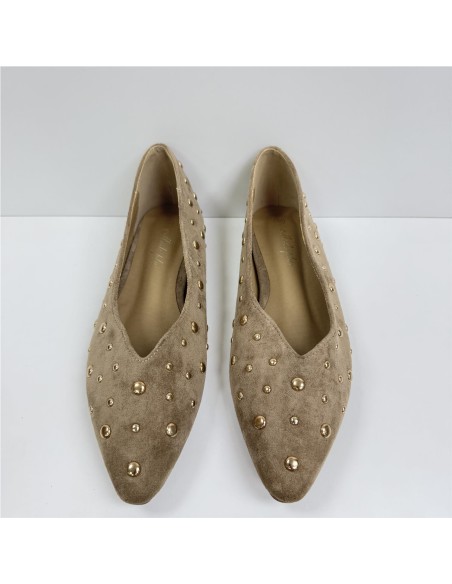 MANOLETINA TACHUELAS DE PICO CAMEL