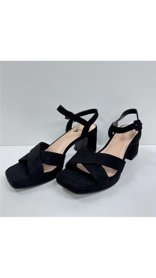SANDALIA CRUZADA NEGRO
