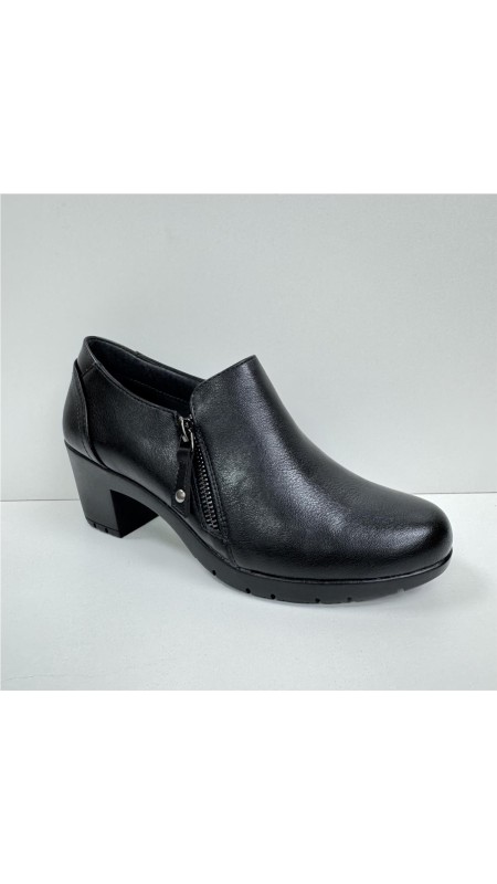 ZAPATO ABOTINADO CON PISO GOMA NEGRO
