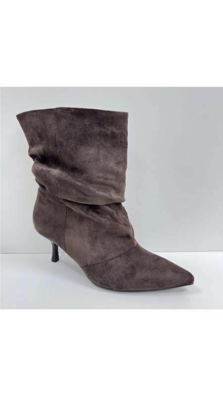 BOTIN ARRUGADO DE SERRAJE MARRON