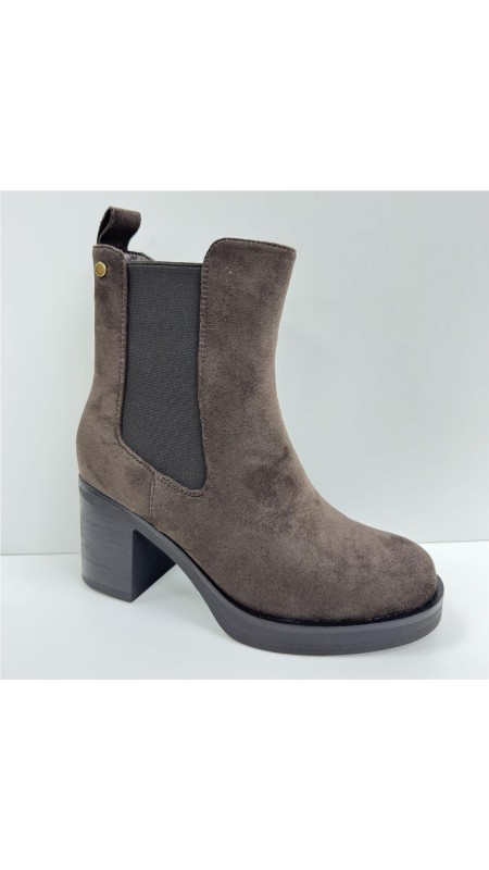 BOTIN CON ELASTICO Y SERRAJE MARRON