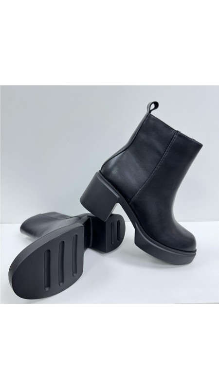 BOTIN POLIPIEL PISO ANCHO NEGRO 2