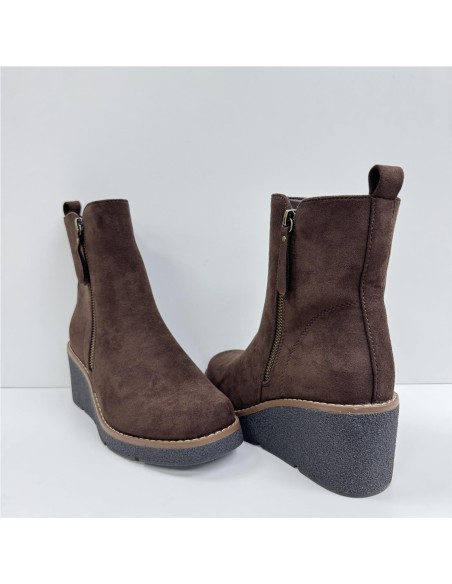 BOTA DE CUÑA DE SERRAJE MARRON