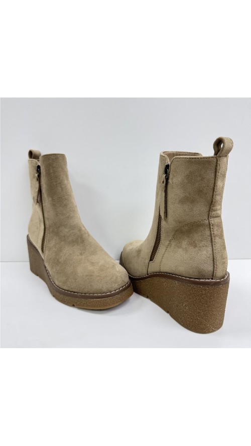BOTA DE CUÑA DE SERRAJE TAUPE