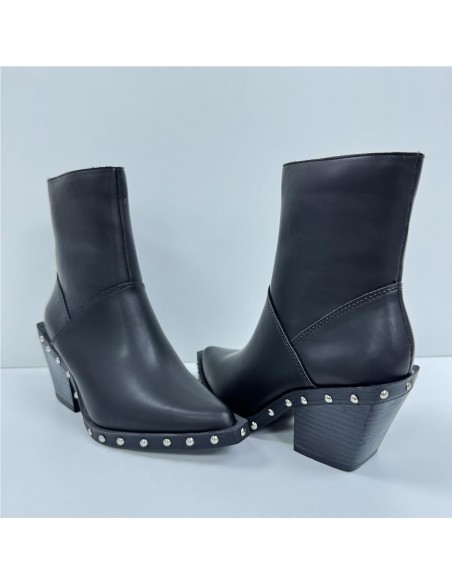 BOTIN POPILIEL TACHUELAS NEGRO