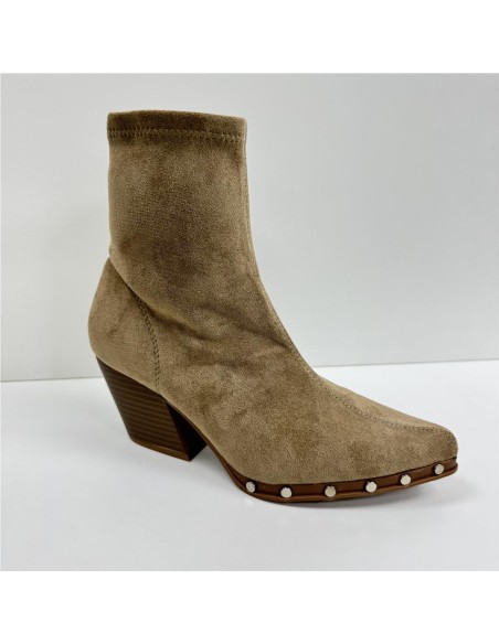 BOTIN SERRAJE TACHUELAS BEIG