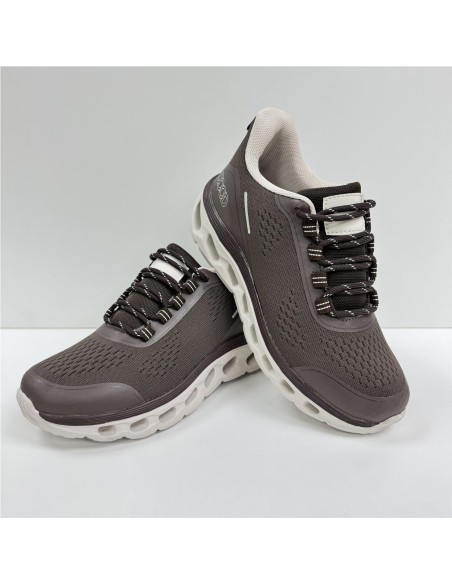 DEPORTIVA LIGERA MARRON