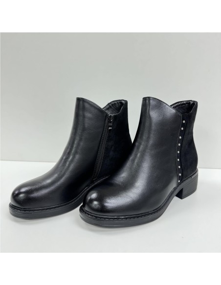 BOTA COMBINADA CON TACHUELAS NEGRO