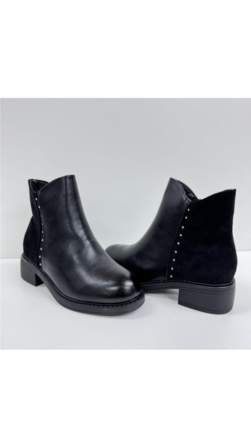 BOTA COMBINADA CON TACHUELAS NEGRO