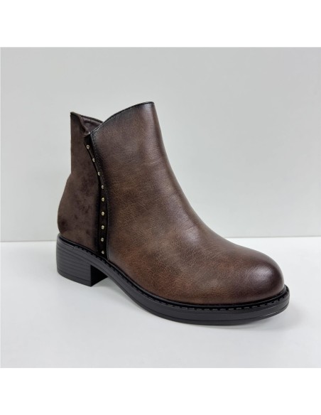 BOTA COMBINADA CON TACHUELAS MARRON