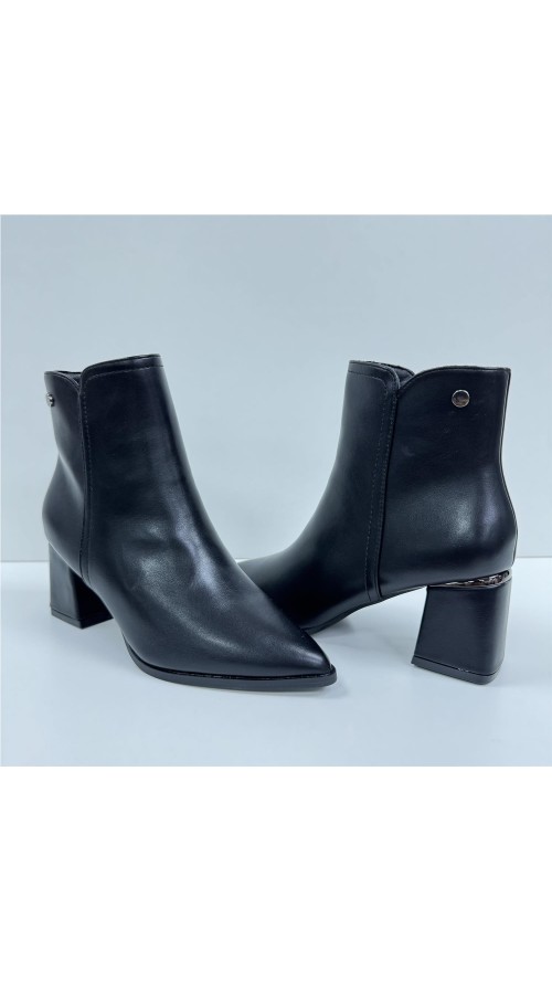 BOTA POLIPIEL ADORNO TACON NEGRO