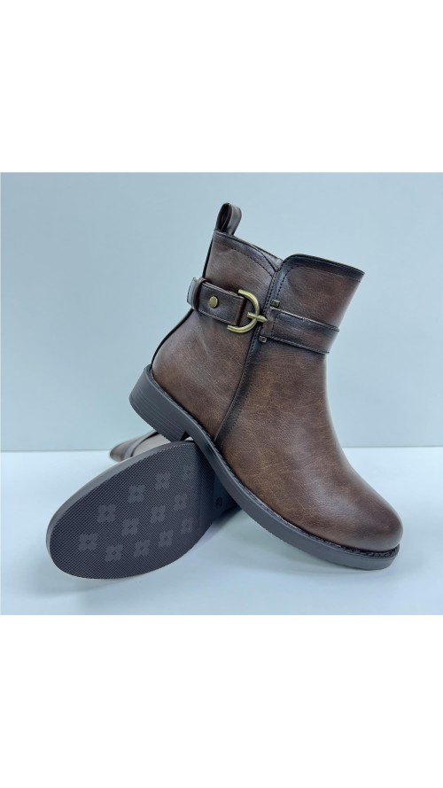 BOTA  CORTA ADORNO LATERAL MARRON