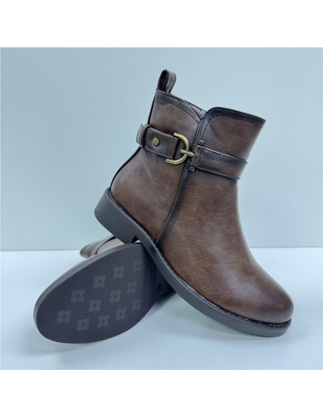 BOTA  CORTA ADORNO LATERAL MARRON